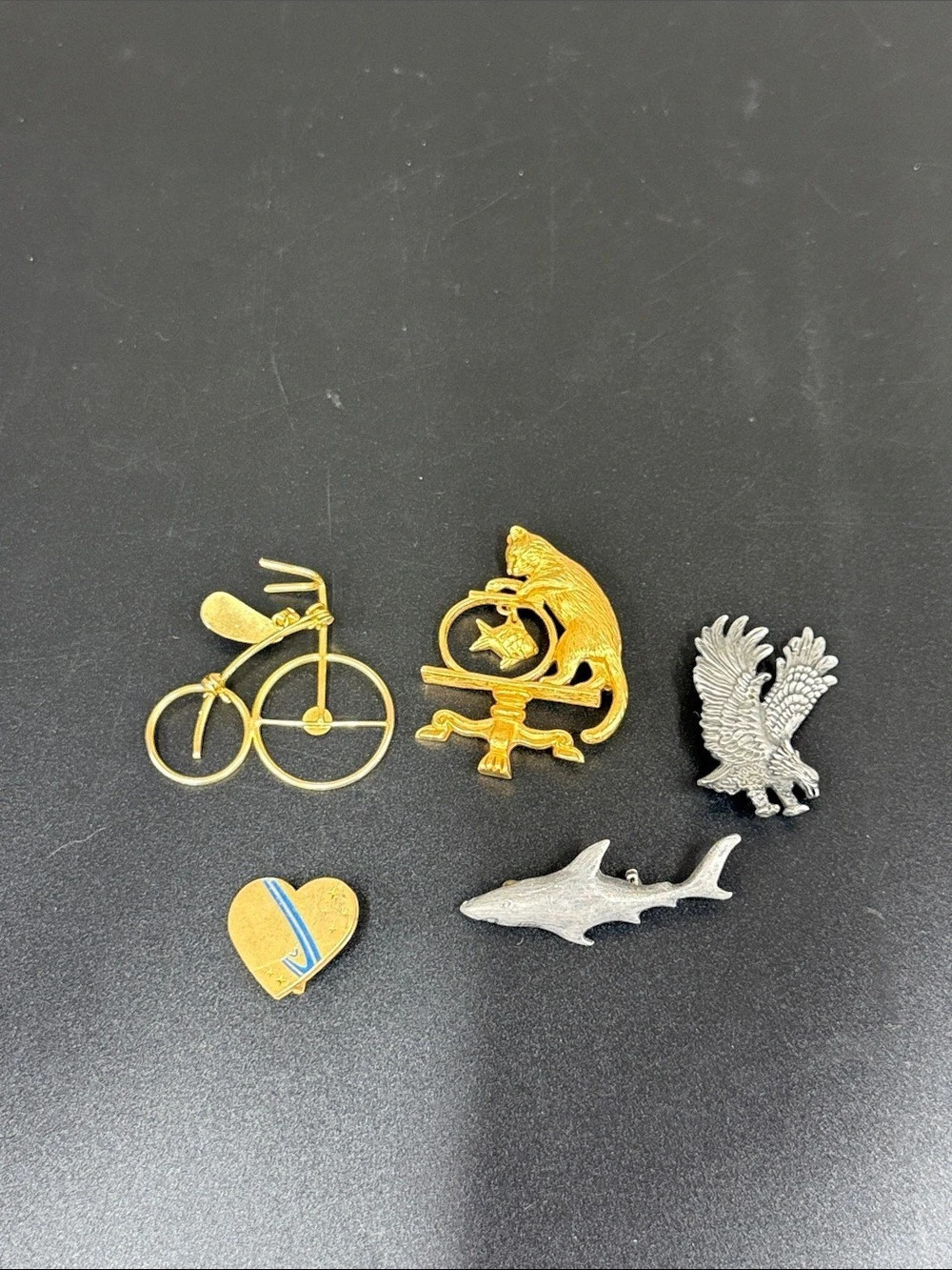 Brooch Pin Set in Gold & Silver
